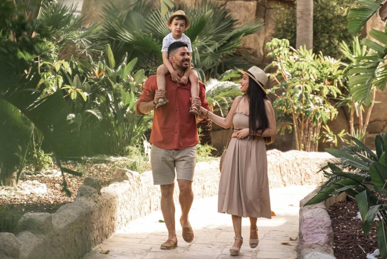 فندق Magic Aqua Rock Gardens بينايدورم المظهر الخارجي الصورة
