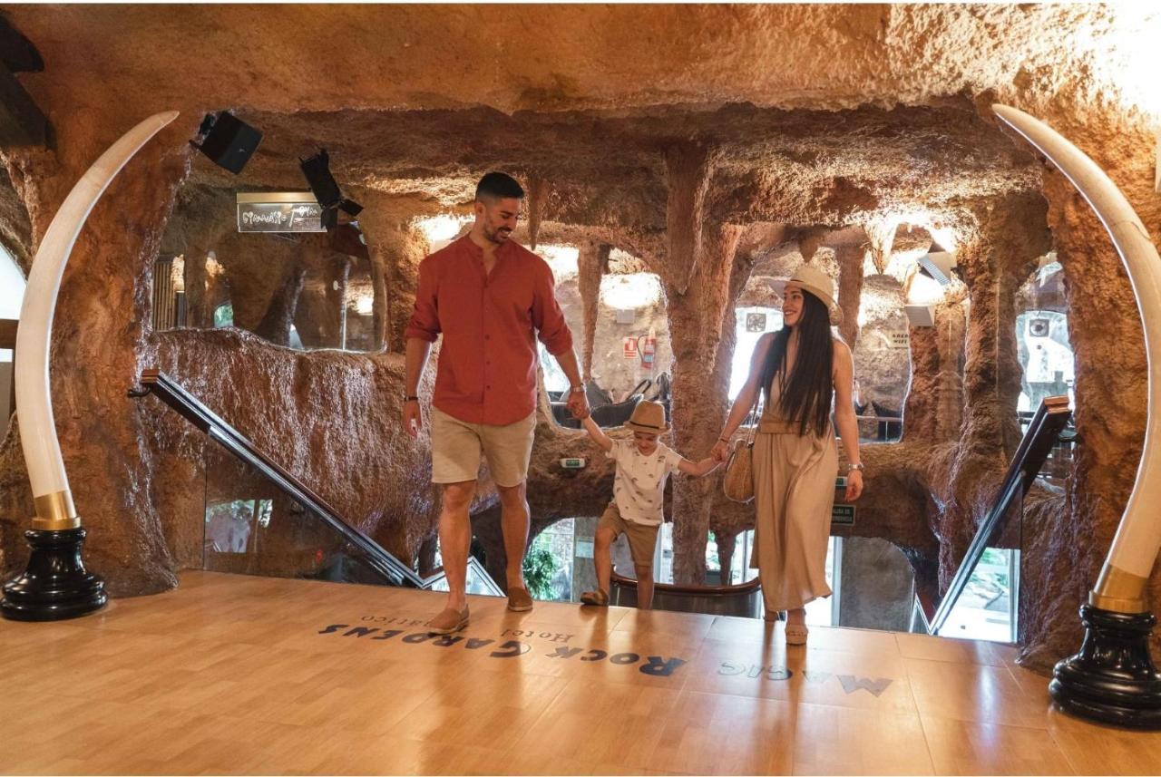 فندق Magic Aqua Rock Gardens بينايدورم المظهر الخارجي الصورة